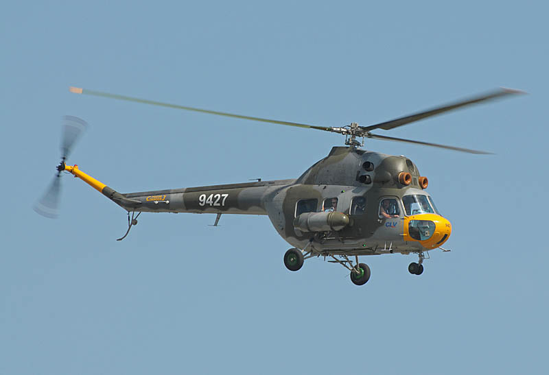 8.jpg - One of the last Mi-2 in Czech Air Force service